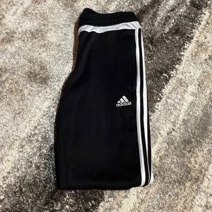 Adidas sweatpants